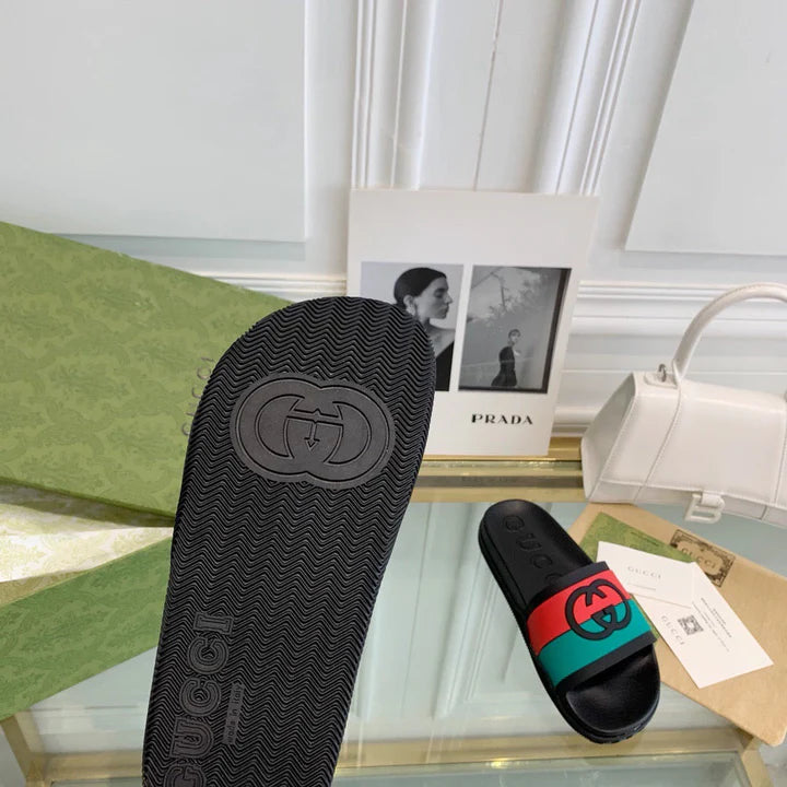 Claquette gg classique facture