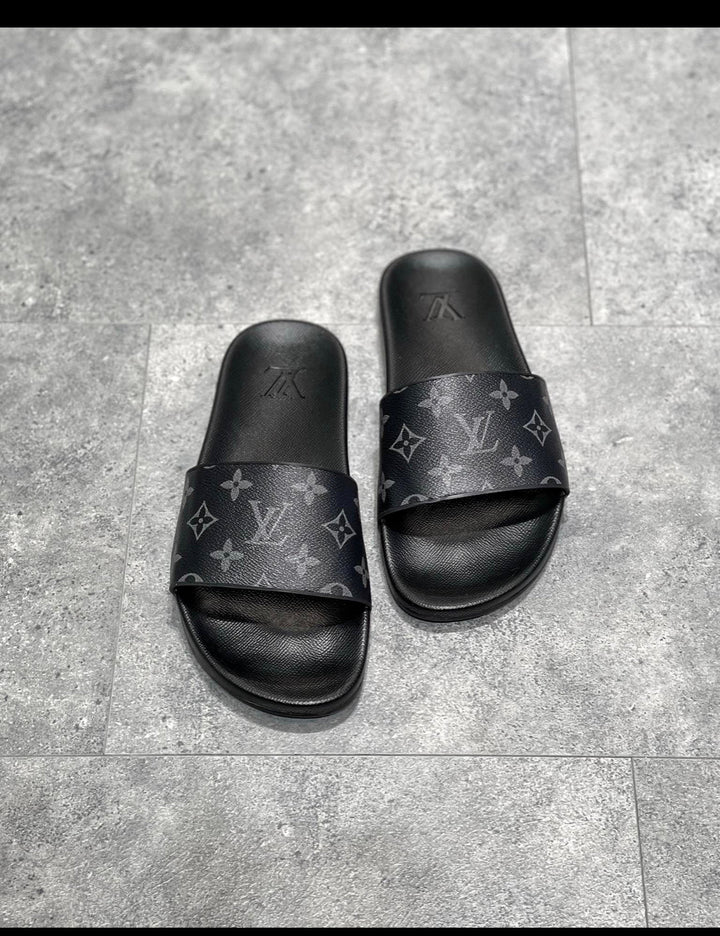 Claquette Lv mules water front facture